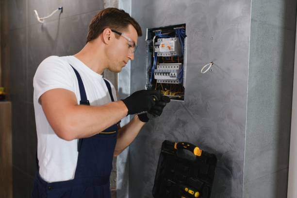 Best Affordable Emergency Electrician  in Country Club Estates, GA
